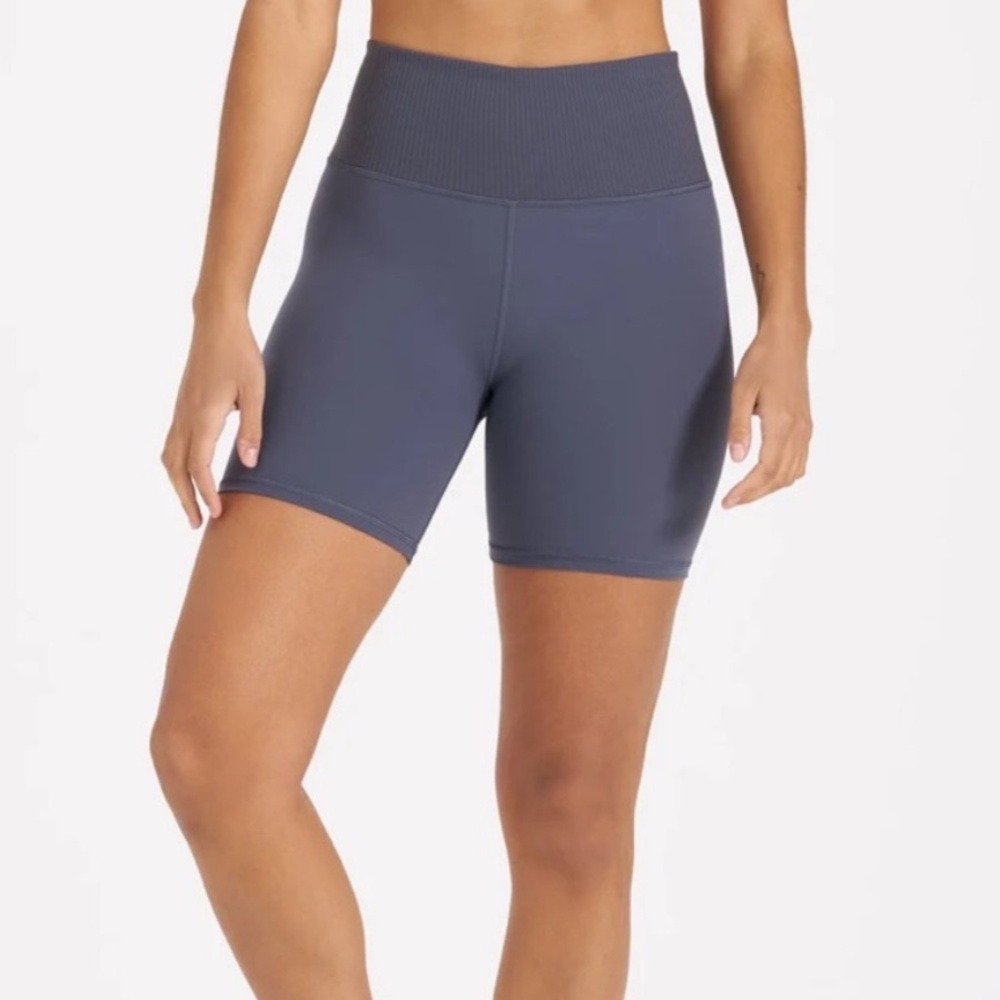 Vuori Women’s Studio Rib Shorts in Blue Size XS